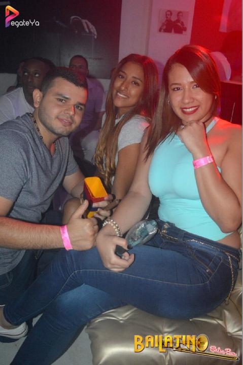 Foto 22 de Bailatino - 1er Fds Abril 2017 en Bailatino - Bar, Cali