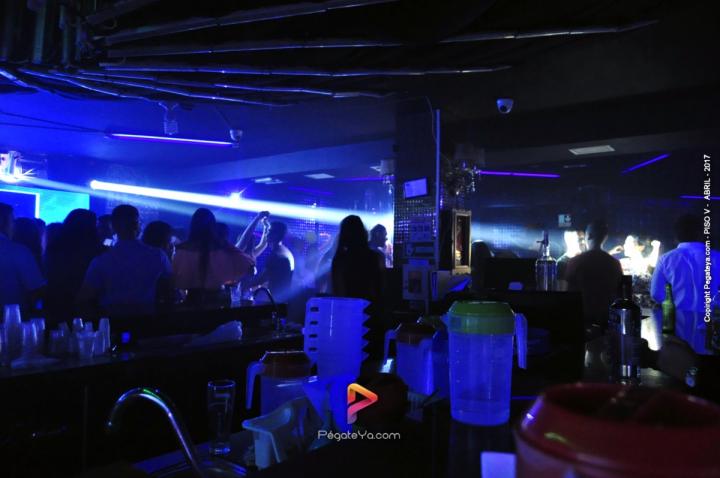 Foto 62 de PISO V - Sabado 8 de abril de 2017 en Bar Piso V Bucaramanga, Bucaramanga