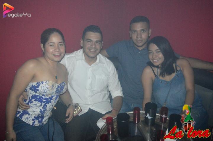 Foto 29 de La lora Bar - FERIA DE CALI Dic 2016 en La Lora Bar, Cali