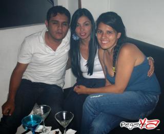 Foto 15 de Febrero 23 del 2013 en Miami Bar Cali, Cali