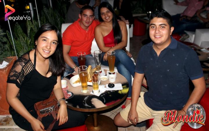 Foto 24 de Blondie - 4to FDS Sept 2015 en Blondie Bar Cali, Cali
