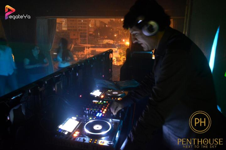 Foto 11 de Penthouse Club - 5to fds abril 2016 en Penthouse 1800, Cali