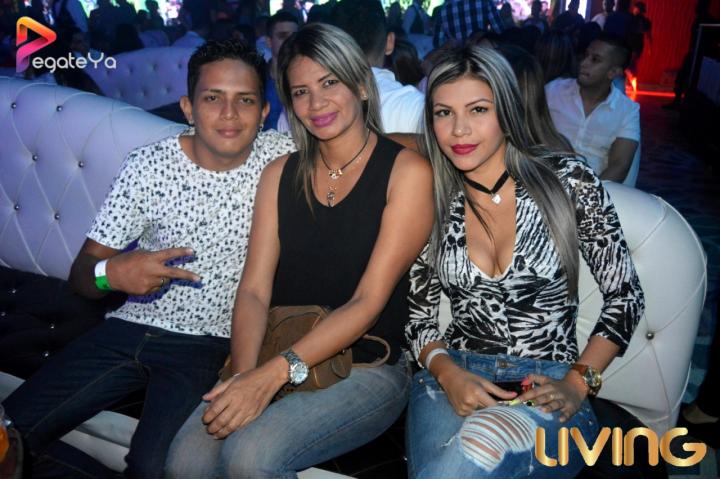 Foto 80 de Living - 3er & 4To Fds Octubre 2016 en Living Night Club, Cali