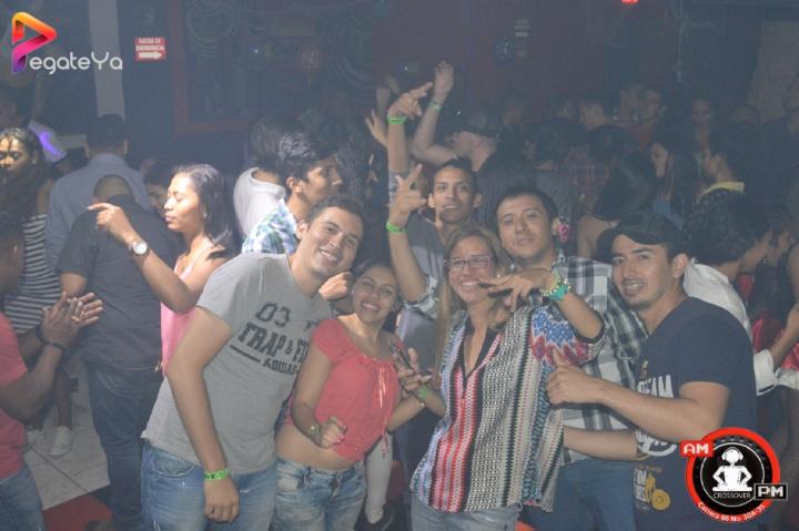 Foto 28 de Ampm Bar - Hallowen 2016 en Am / PM Bar - Cali, Cali
