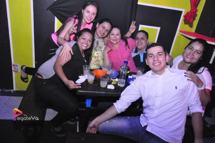 Foto 19 de El Manicomio sábado 25 de abril 2015 en Discoteca El Manicomio Bucaramanga, Bucaramanga