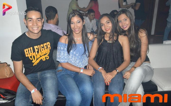 Foto 13 de Miami Bar - Hallowen 2016 en Miami Bar Cali, Cali