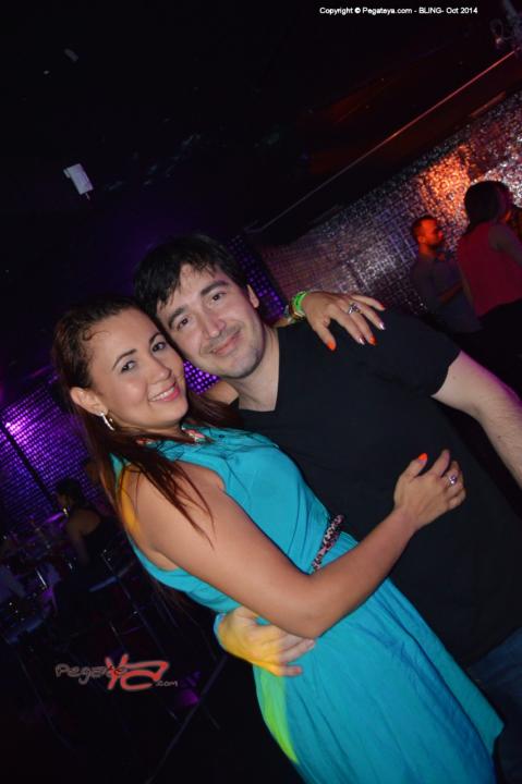 Foto 15 de Bling 24 y 25 de octubre de 2014 en Bar Bling Bucaramanga, Bucaramanga