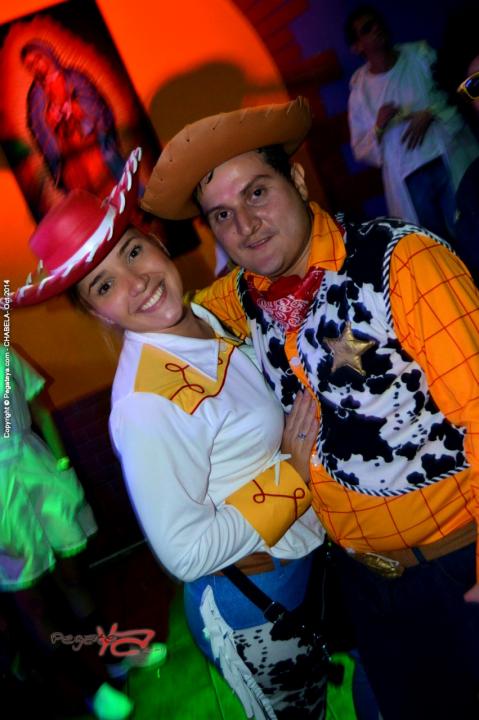 Foto 37 de Chabela viernes 31 de octubre de 2014 en Discoteca Chabela Bucaramanga, Bucaramanga