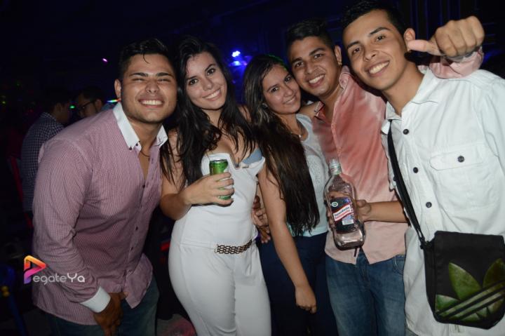 Foto 10 de El Manicomio sábado 01 de agosto 2015 en Discoteca El Manicomio Bucaramanga, Bucaramanga