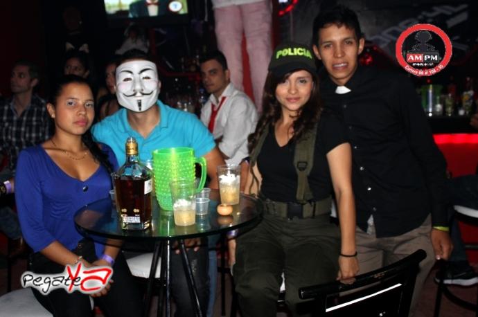 Foto 60 de Ampm Bar - Halloween 2014 en Am / PM Bar - Cali, Cali
