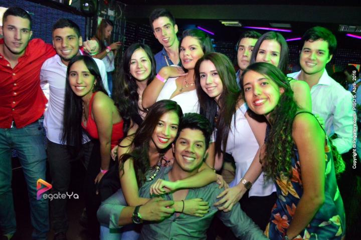 Foto 42 de PISO V - Sabado 2 de abril 2016 en Bar Piso V Bucaramanga, Bucaramanga