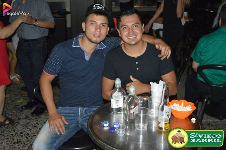 Foto 10 de El Viejo Barril de la Sexta - 30.09.17 en El Viejo Barril de la Sexta, Cali