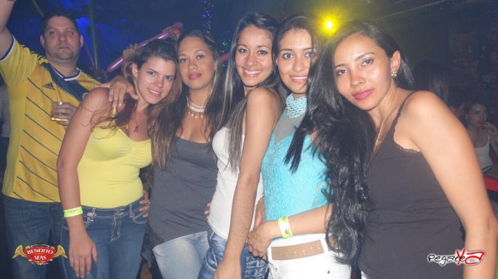 Foto 37 de Bendito Seas - Septiembre 06 en Discoteca Bendito Seas Medellin, Medellín