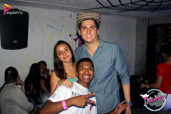 Foto 33 de Midaju - Feria 2015 en Midaju Bar