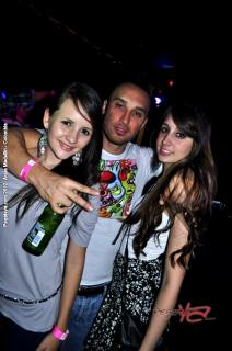 Foto 35 de Aqua Discoteca Medellin - Sabado 9 junio en Discoteca Aqua Medellin, Medellín