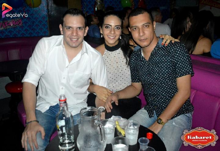 Foto 20 de Kabaret Bar - 5to Fds Abril2017 en Kabaret - Granada, Cali