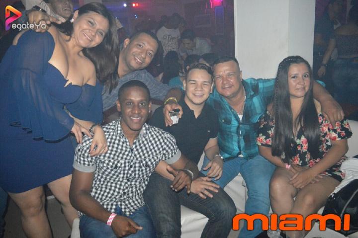Foto 49 de Miami Bar - 3er Fds Mayo 2017 en Miami Bar Cali, Cali