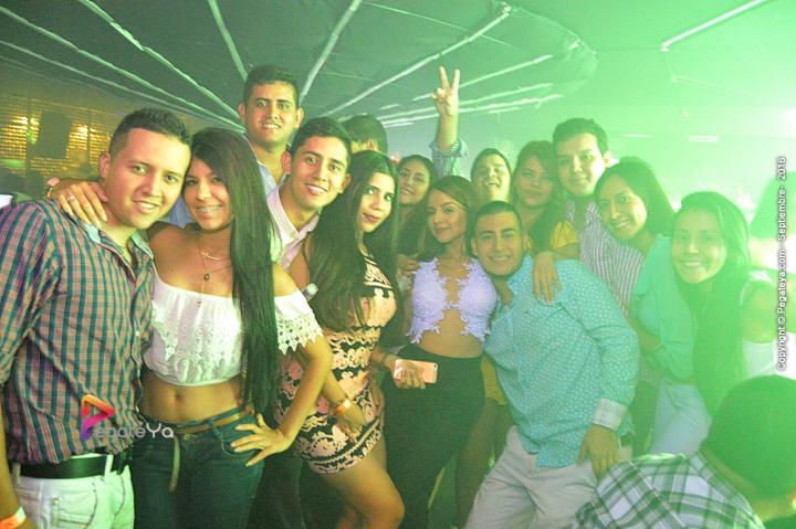 Foto 34 de PISO V sábado 3 de sep en Bar Piso V Bucaramanga, Bucaramanga