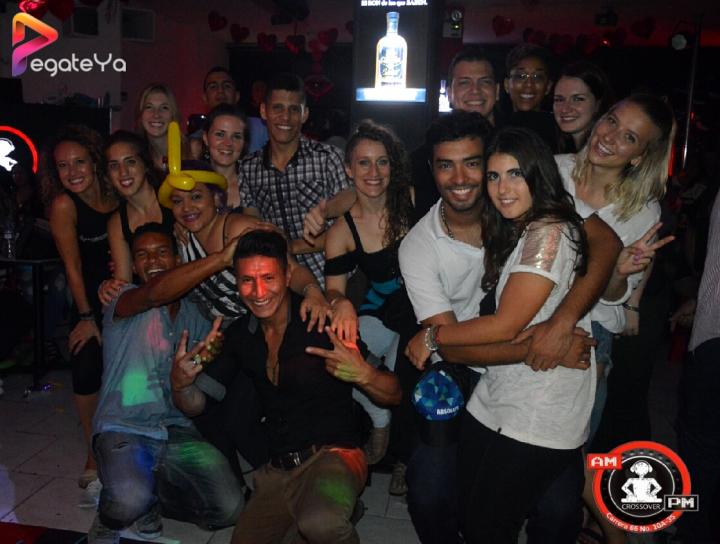 Foto 9 de Ampm Bar - AMOR & AMISTAD 2016 en Am / PM Bar - Cali, Cali