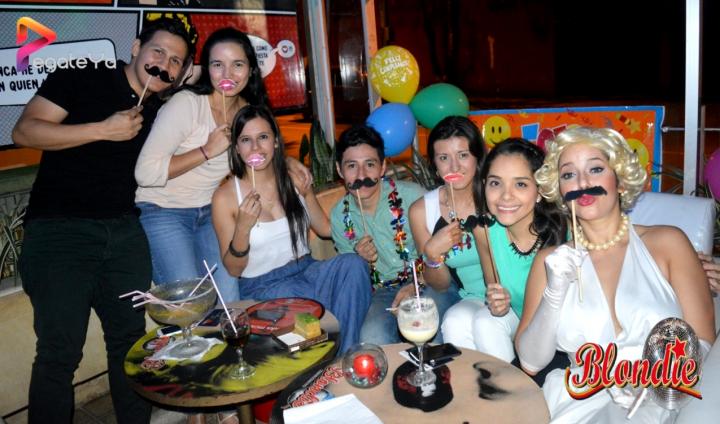 Foto 28 de Blondie - 1er FDS Junio 2015 en Blondie Bar Cali, Cali