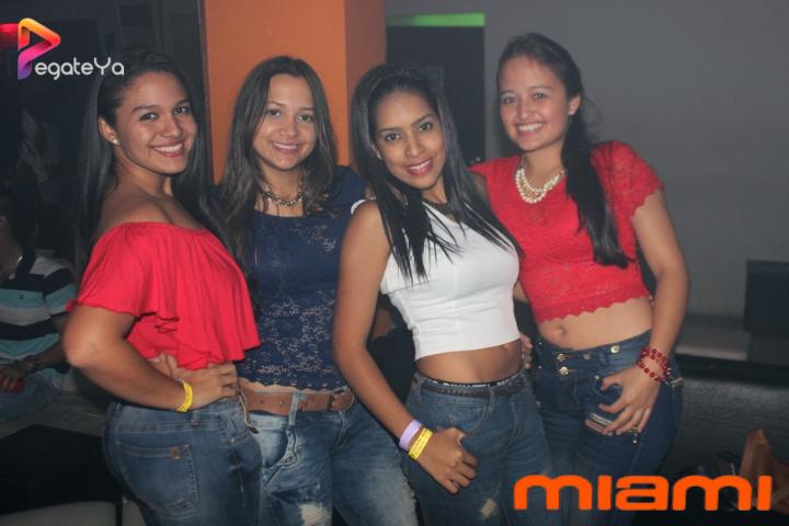 Foto 7 de Mami - 2do FDS Dic. 2015 en Miami Bar Cali, Cali