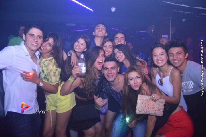 Foto 48 de PISO V - Sabado 16 de abril 2016 en Bar Piso V Bucaramanga, Bucaramanga