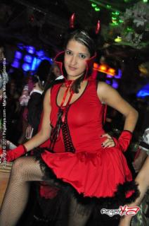 Foto 11 de Mangos Halloween 2011 Dia 2 en Discoteca Mangos Medellin, Medellín
