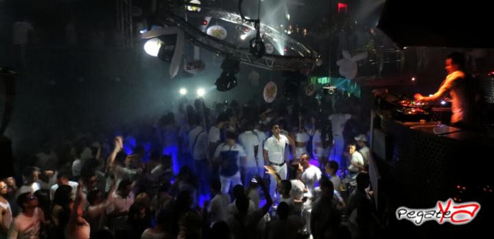 Foto 44 de Mission Club - 4ta Edición Fiesta Blanca en Mission Club, Cali