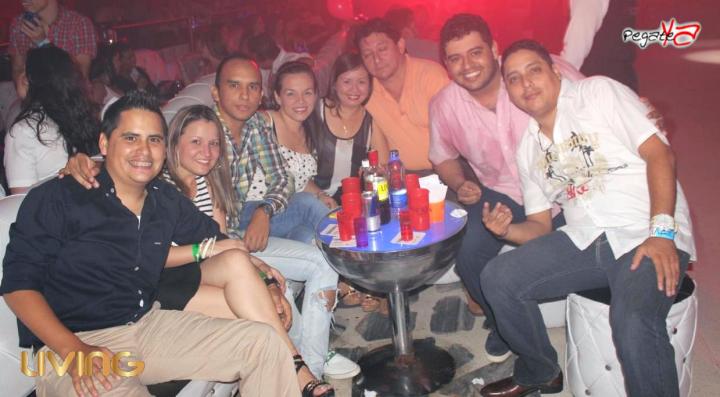 Foto 41 de Living Night Club - Sep 27 en Living Night Club, Cali