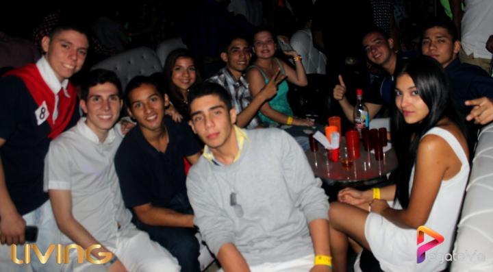 Foto 76 de Living - 2do FDS Abril 2015 en Living Night Club, Cali