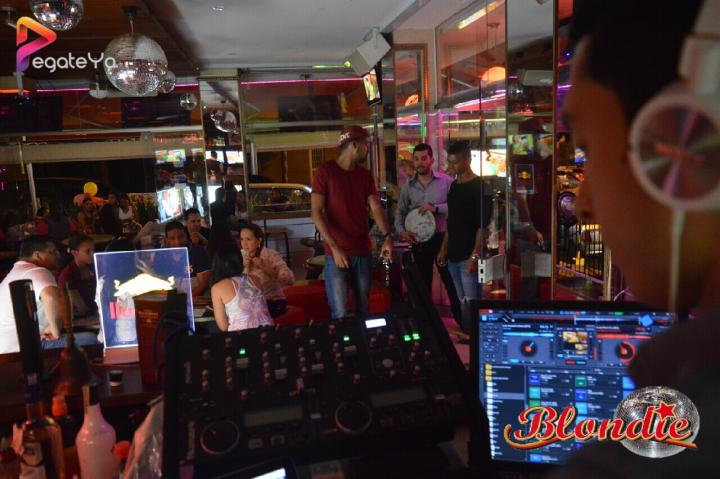 Foto 28 de Blondie - 3er Fds julio 2016 en Blondie Bar Cali, Cali
