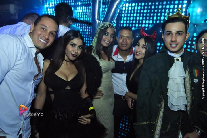 Foto 34 de PISO V - 29 Octubre 2016 en Bar Piso V Bucaramanga, Bucaramanga