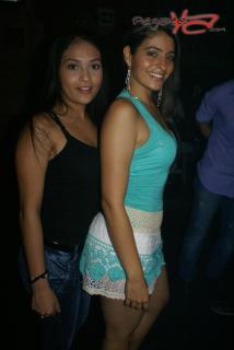Foto 10 de Discoteca 26 de Octubre en Discoteca Amarna Medellin, Medellín