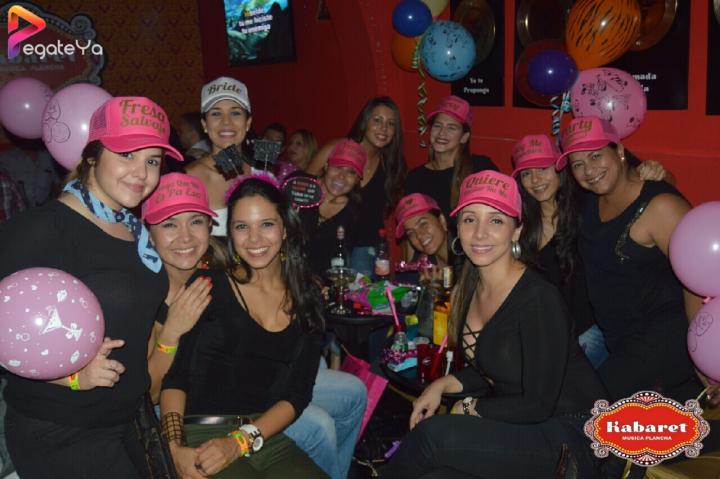 Foto 2 de Kabaret Bar - 3er Fds Dic. 2016 en Kabaret - Granada, Cali