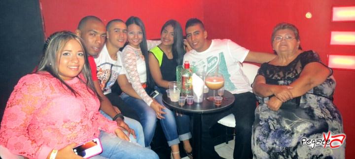 Foto 29 de Ampm Bar - Agosto 29 del 2014 en Am / PM Bar - Cali, Cali