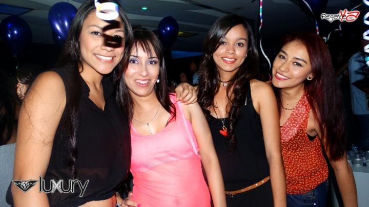 Foto 8 de Luxury - 1er FDS de Nov 2014 en Discoteca Luxury Medellin, Medellín