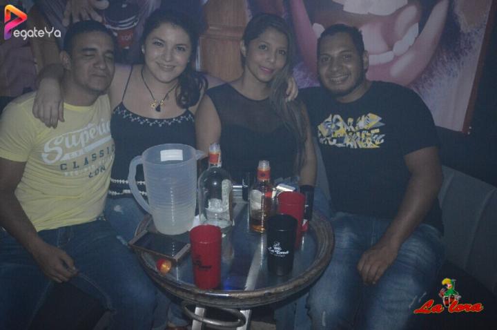 Foto 10 de La Lora Bar - 1er/2do fds Enero 2017 en La Lora Bar, Cali