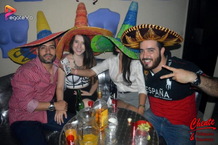 Foto 4 de Chente - Amor y Amistad 2015 en CHENTE Vallenatos y Rancheras, Cali