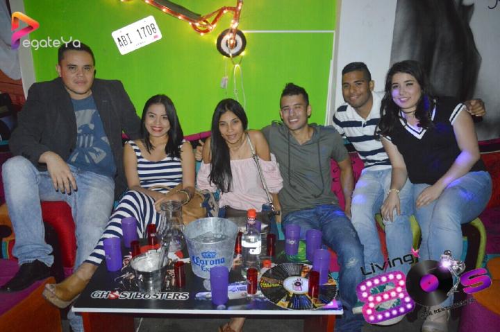 Foto 2 de living 80 - 3er Julio 2016 en Living Ochentas Cali, Cali