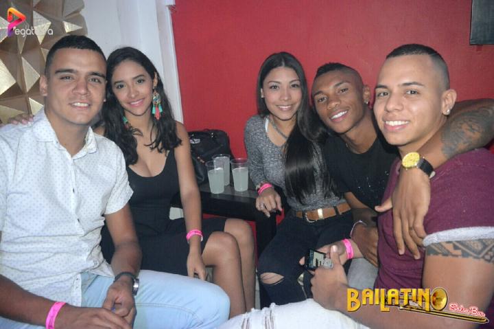 Foto 23 de Bailatino - 1er Fds Abril 2017 en Bailatino - Bar, Cali