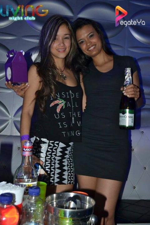 Foto 3 de Living Night Club - 2do fds Abril 2016 en Living Night Club, Cali