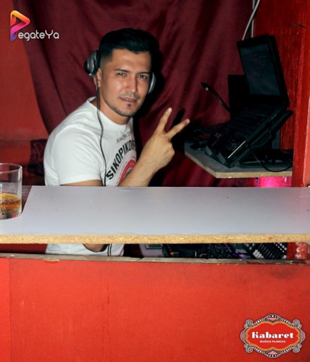 Foto 5 de Kabaret Bar - 2do FDS Sept 2015 en Kabaret - Granada, Cali