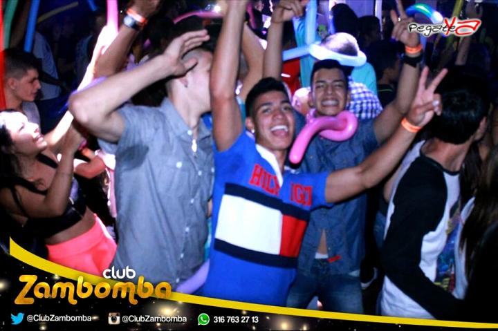 Foto 74 de Zambomba - Amor y Amistad en Club Zambomba, Cali