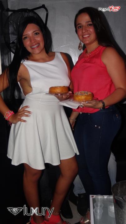 Foto 5 de Luxury - 5to FDS de Nov 2014 en Discoteca Luxury Medellin, Medellín