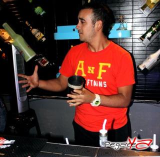 Foto 40 de Octubre 12 del 2013 en Moon Cocktail & Shots
