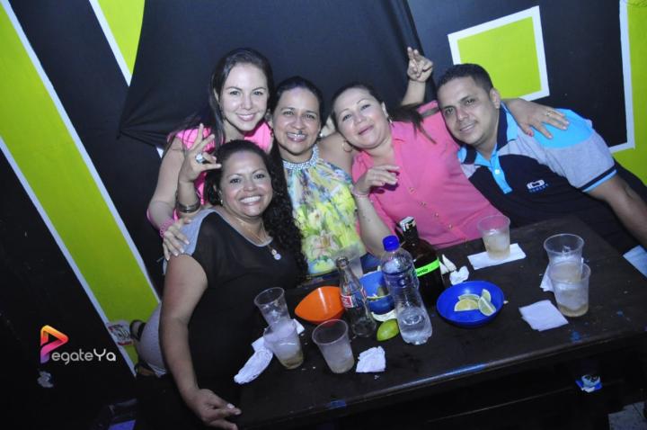 Foto 20 de El Manicomio sábado 25 de abril 2015 en Discoteca El Manicomio Bucaramanga, Bucaramanga