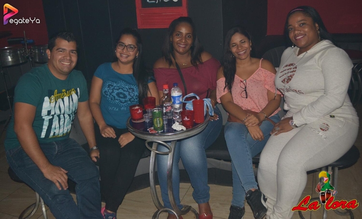 Foto 13 de La Lora - 3er Fds Agosto 2017 en La Lora Bar, Cali