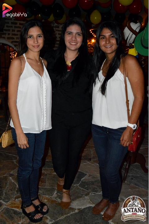 Foto 8 de Antaño Resto - 1er FDS Abril 2017 en Antaño Resto, Cali