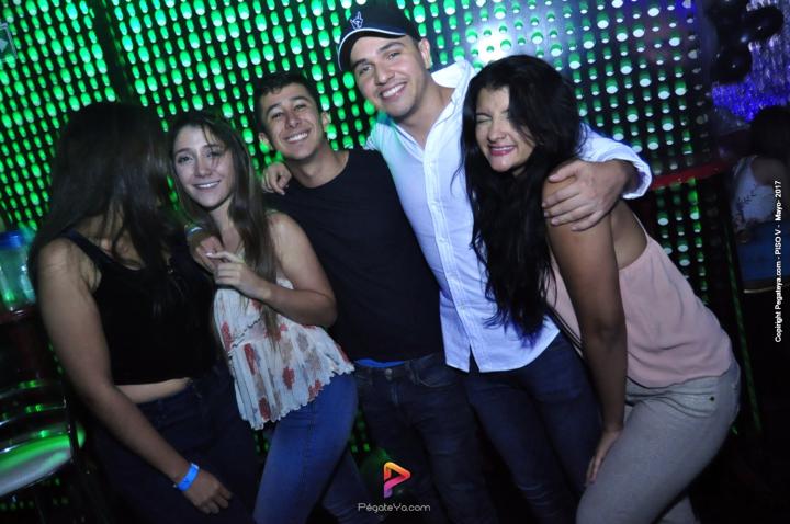 Foto 18 de Piso V - Sábado 6 de mayo de 2017 en Bar Piso V Bucaramanga, Bucaramanga