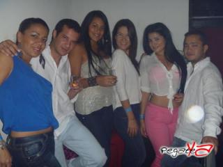 Foto 36 de Mayo 18 y 19 del 2012 en Babel / Barra Libre Cali, Cali